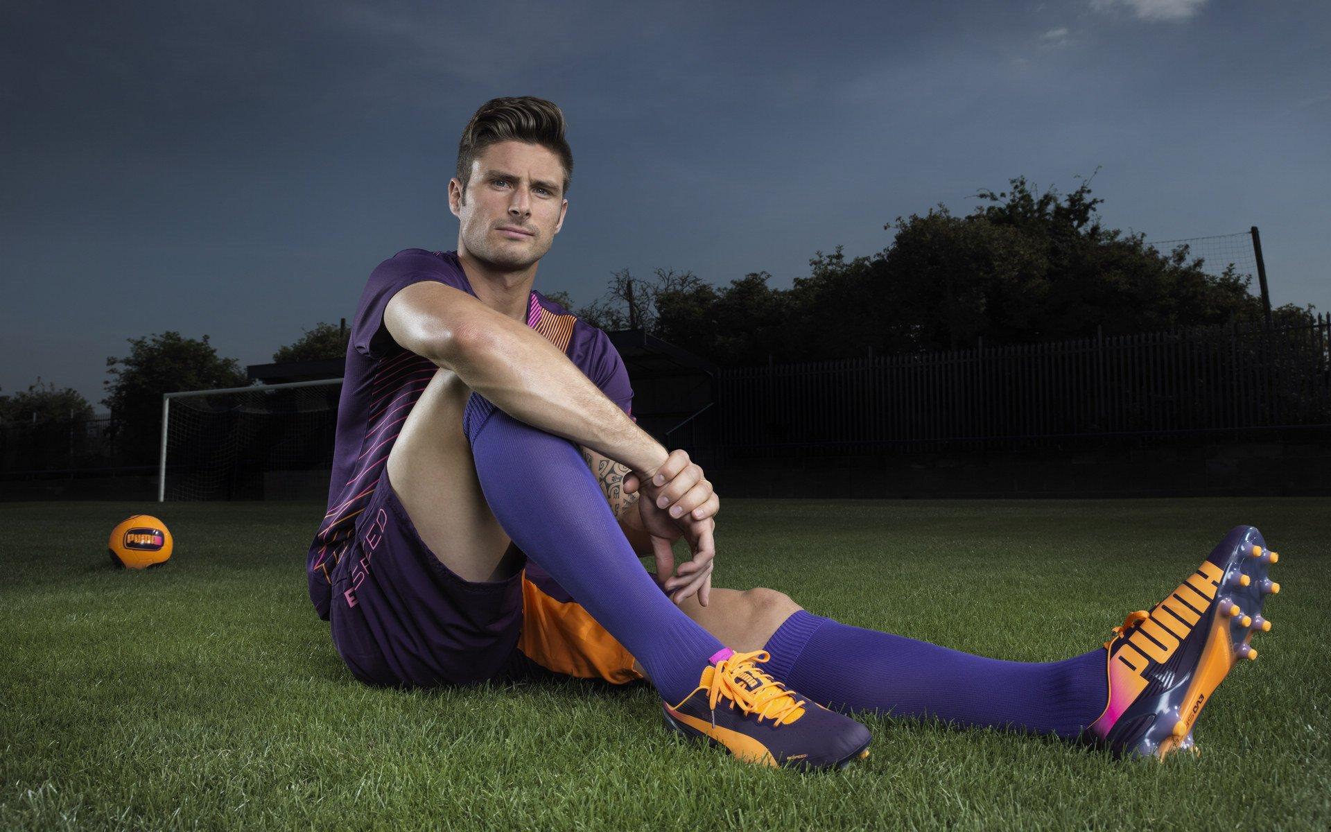 暴躁球迷福音？这款电视凭抗摔耐吼意外走红体育圈