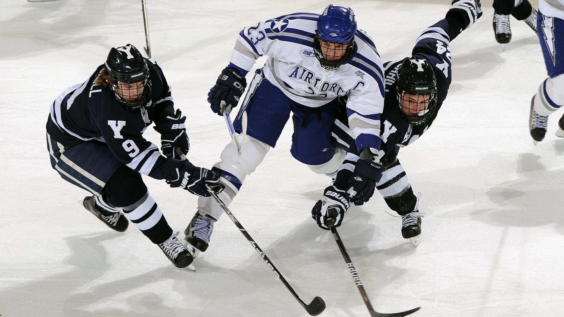 拉波尔塔与雷韦特尔,巴萨高层不可持续的共存危机